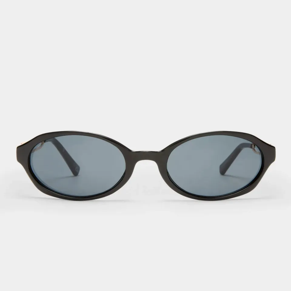 Le Specs Lunita occhiali da sole neri ovali smoke piccoli